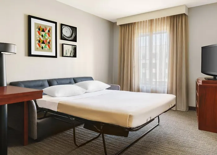 By Marriott Charleston North/ashley Phosphate