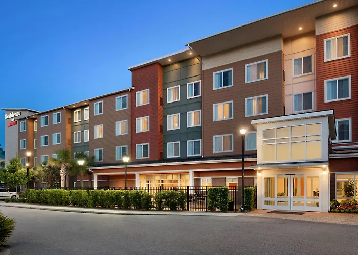 By Marriott Charleston North/ashley Phosphate Hotel
