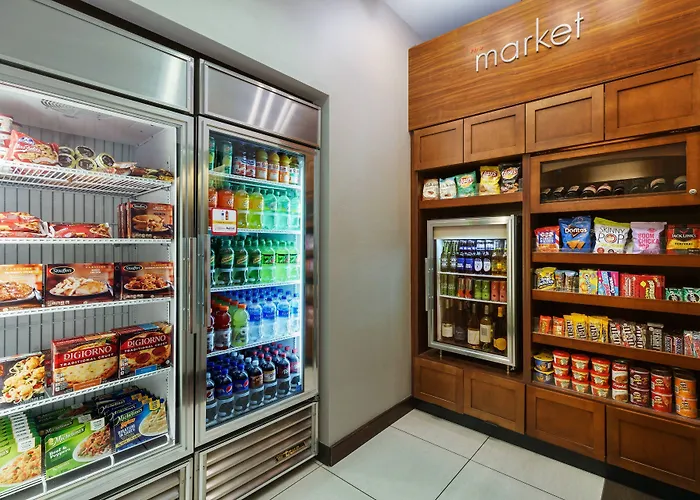 Hotel By Marriott Charleston North/ashley Phosphate