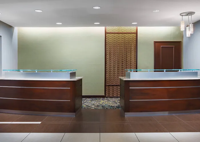 Hotel By Marriott Charleston North/ashley Phosphate