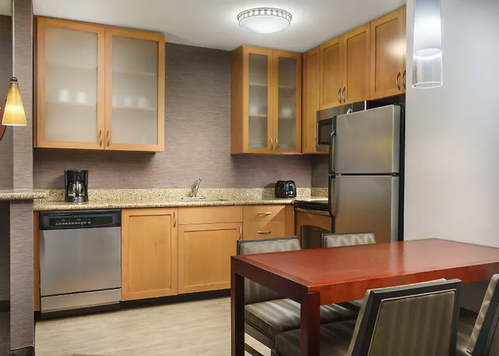 Hotel By Marriott Charleston North/ashley Phosphate North Charleston