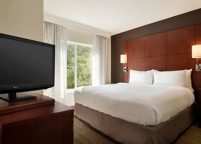 By Marriott Charleston North/ashley Phosphate 3* North Charleston